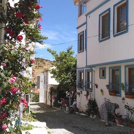 Adali Guest House Bozcaada Bagian luar foto