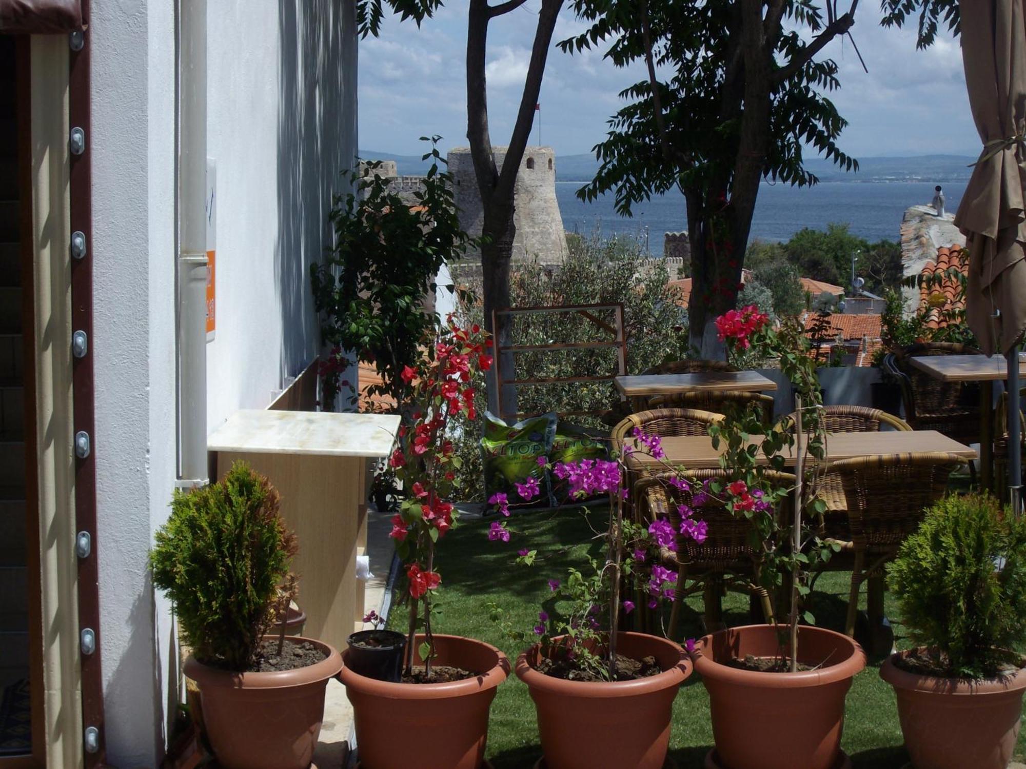 Adali Guest House Bozcaada Bagian luar foto