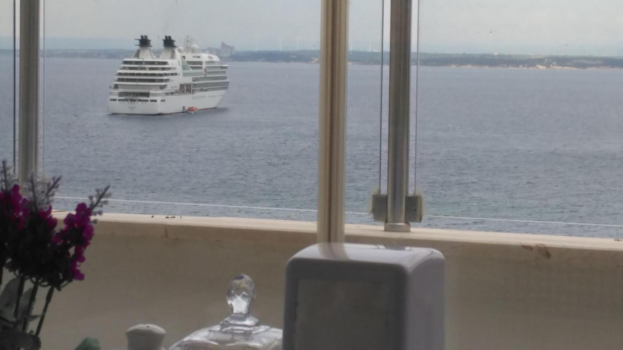 Adali Guest House Bozcaada Ruang foto
