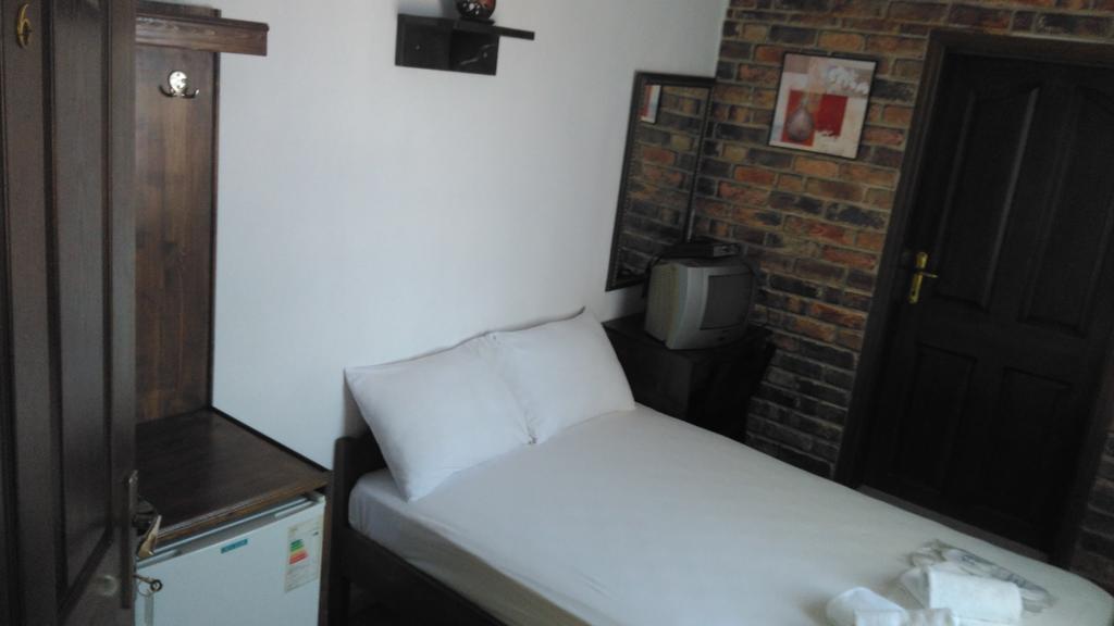 Adali Guest House Bozcaada Bagian luar foto