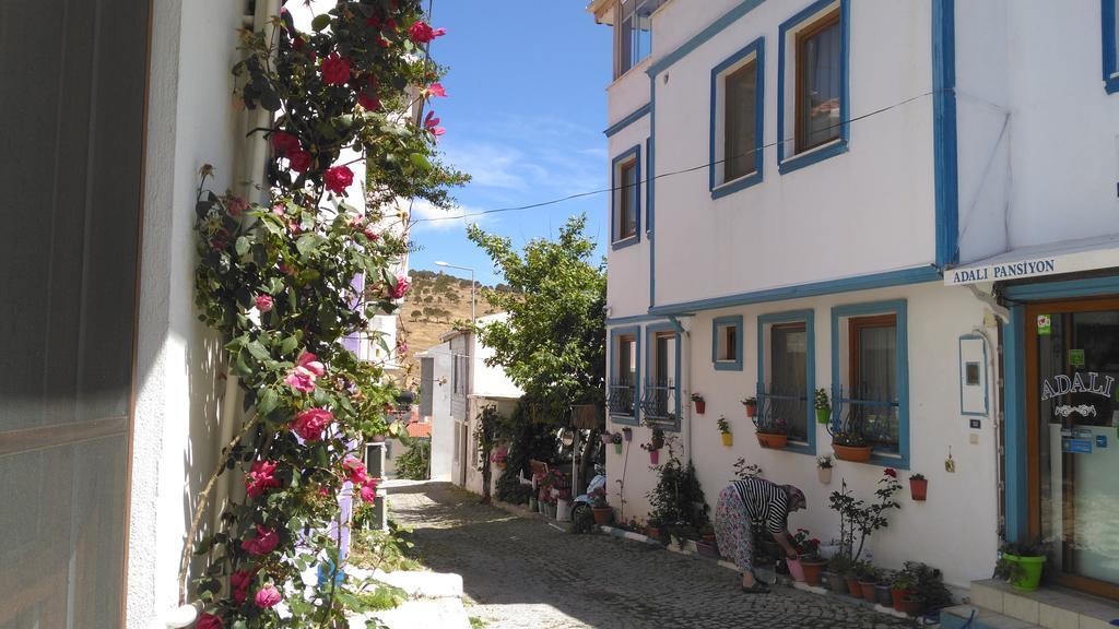 Adali Guest House Bozcaada Bagian luar foto