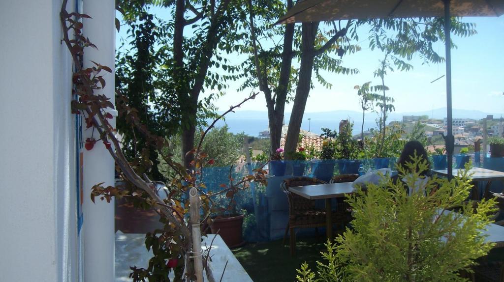 Adali Guest House Bozcaada Bagian luar foto