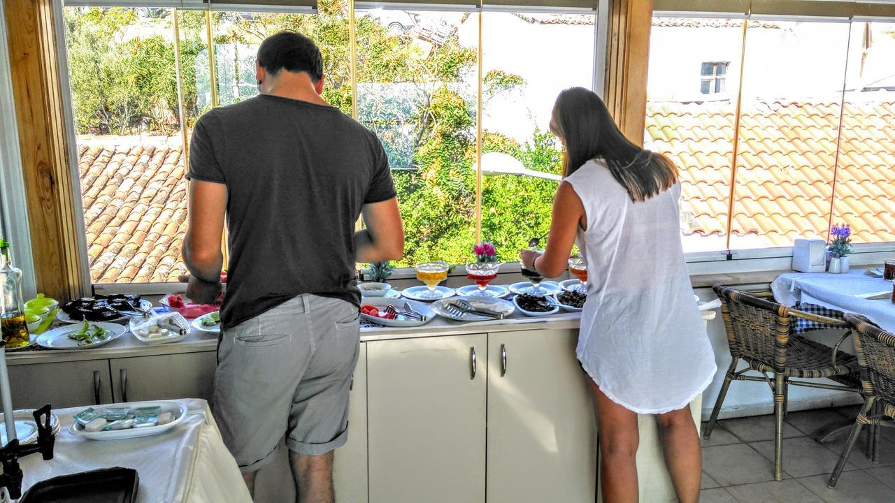Adali Guest House Bozcaada Bagian luar foto