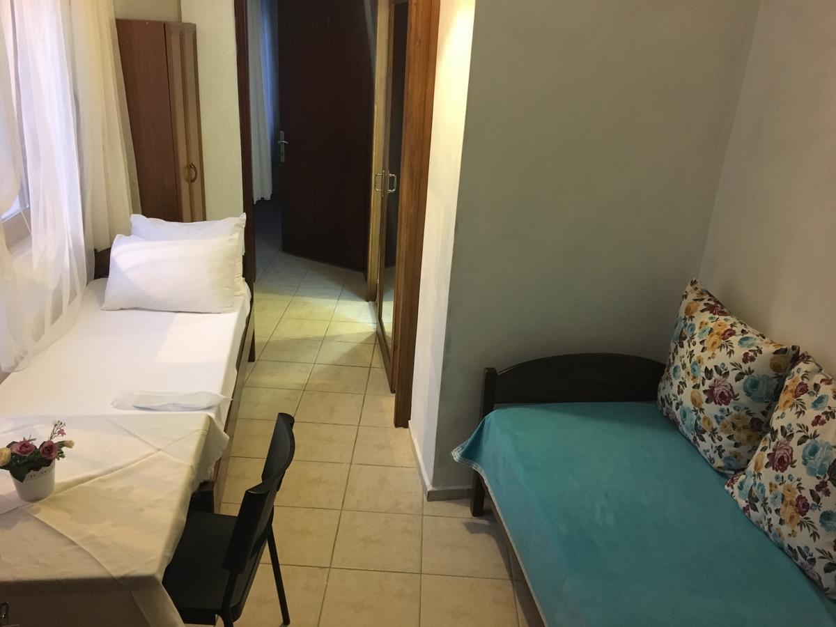 Adali Guest House Bozcaada Bagian luar foto