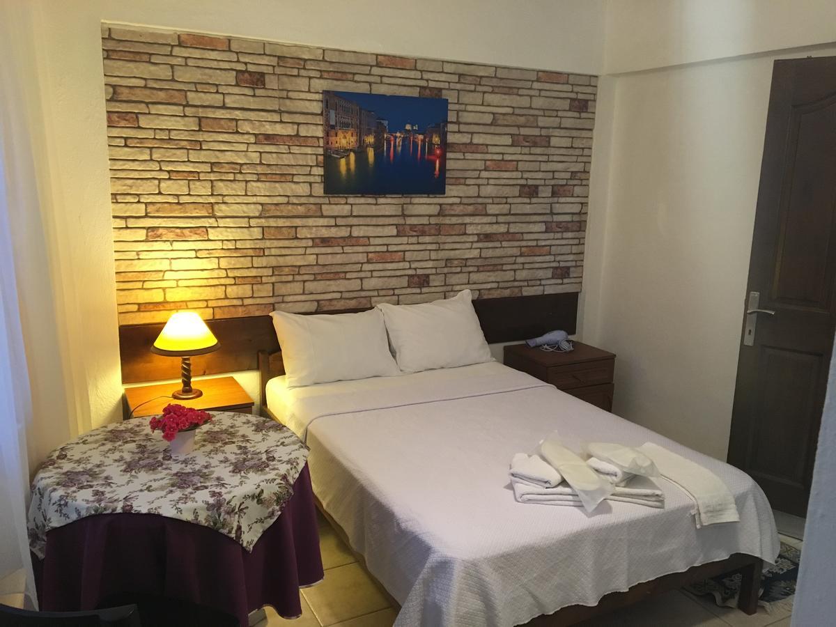 Adali Guest House Bozcaada Bagian luar foto